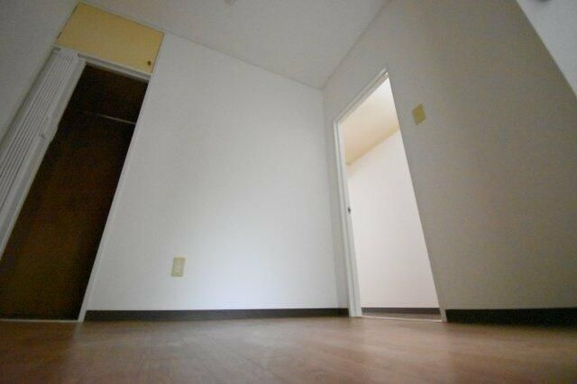 メゾン栄和の寝室