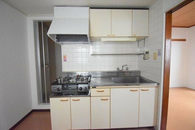 メゾン栄和のキッチン