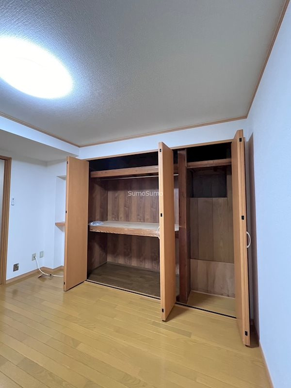 向井ビルディングの収納