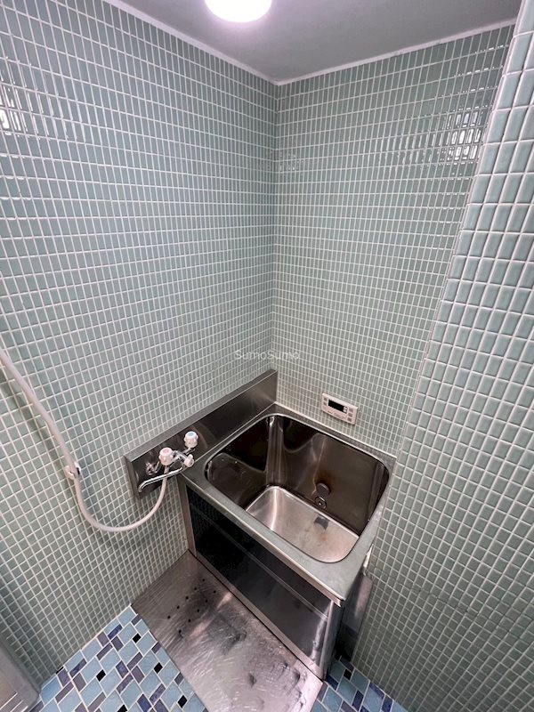 向井ビルディングの浴室