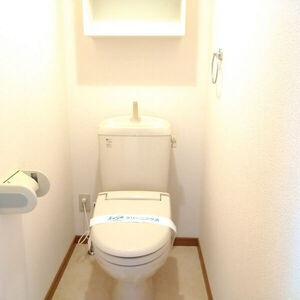 メゾンプチシャトー出口B館のトイレ