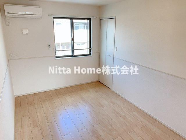 丹波篠山市北のアパートの洋室|清潔感のある室内がGOODですよね◎