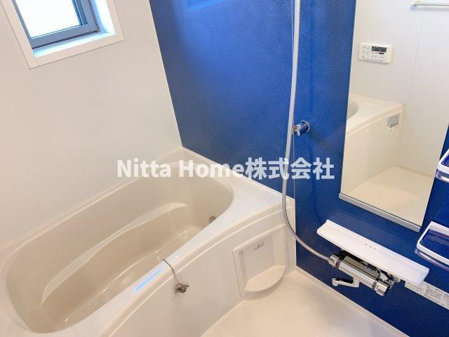 丹波篠山市北のアパートの浴室|追い焚き、浴室乾燥機付きのバスルームです♪