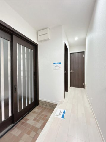 四ノ宮鎌手町の玄関