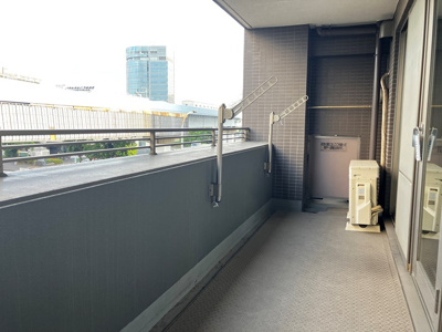 【バルコニー】 | ベイサイドステージ東京