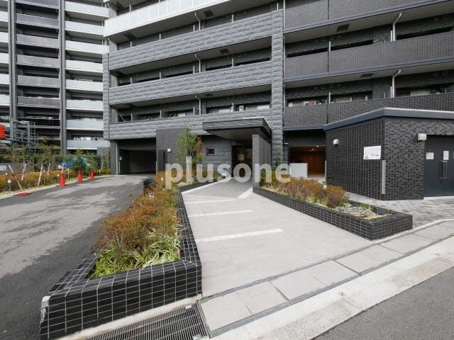 プレサンス大阪福島シエルのエントランス