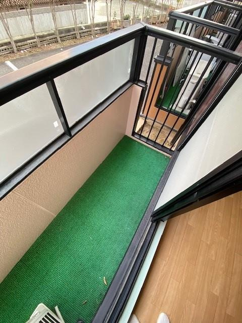 オリーブハウスのバルコニー