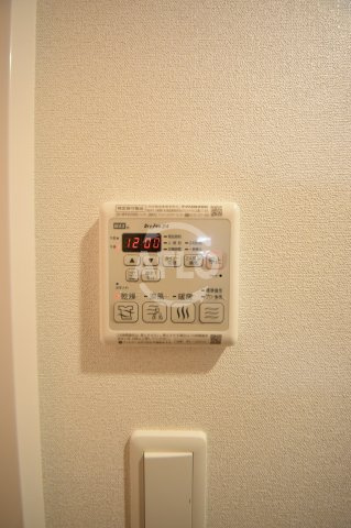 プレサンス長堀通グレイタスの設備|プレサンス長堀通グレイタス　浴室乾燥機