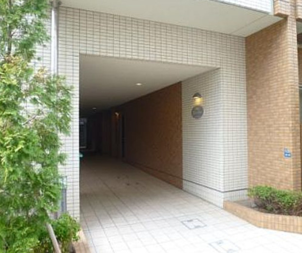 メゾン　コルニスのエントランス