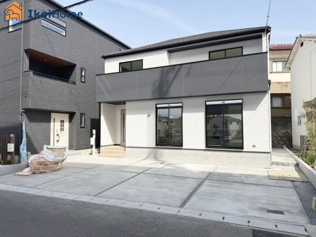 明石市魚住町西岡　全1棟　新築戸建の駐車場|【ホームページに現地動画掲載中】●年中無休：当日予約可●敷地面積広々51.31坪！省エネラベルあり！
