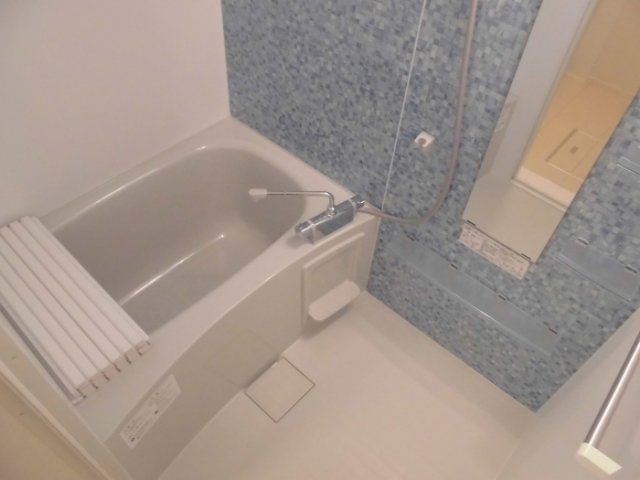 Maison de la pommeの浴室