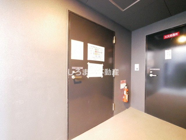 パークアクシス大阪新町のロビー