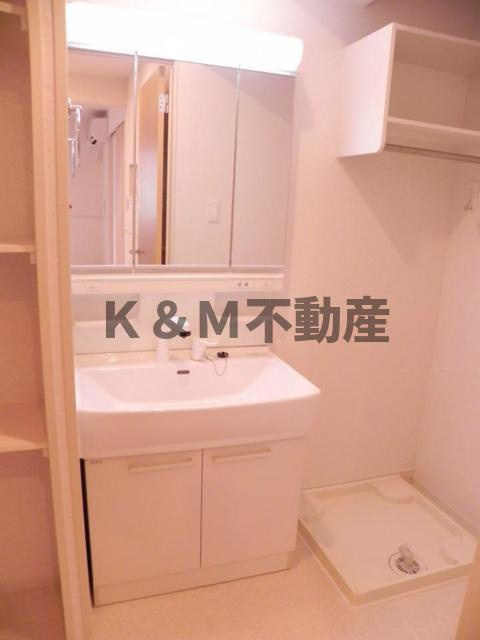 フレグランスの洗面所|忙しい朝には欠かせない洗面所です