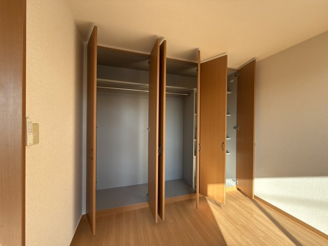 ファイン　グランディールの内装|洋室