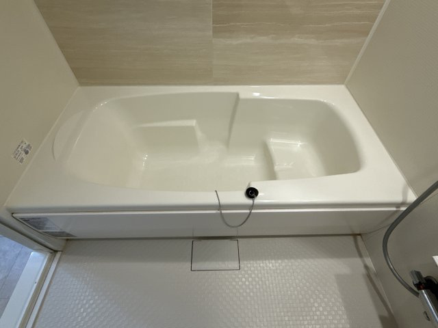 フロレスタの浴室