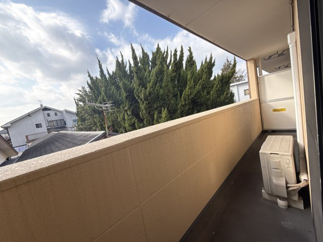 グラッチェⅡ番館の玄関|玄関