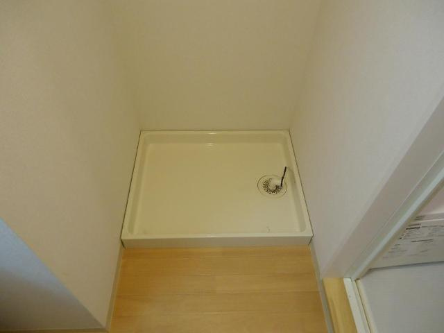 エルグランデ北在家のその他|洗濯機置場