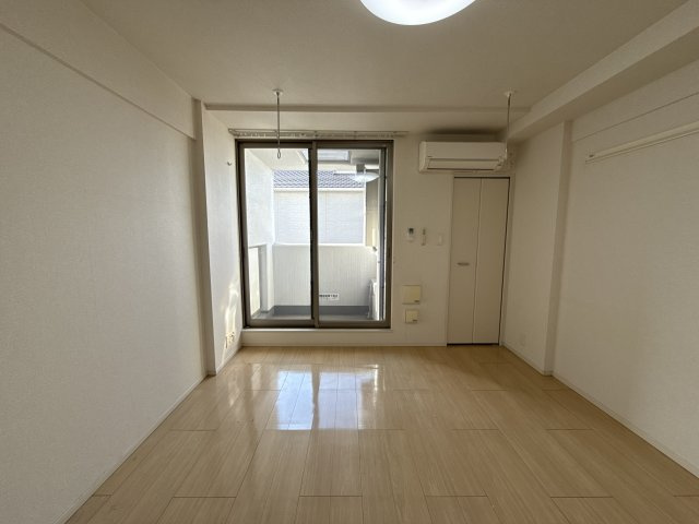 コオリナの寝室