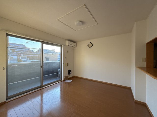 フェリア糸井Ｃの居間・リビング