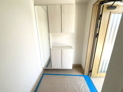 【玄関】 | 香芝市真美ヶ丘5丁目