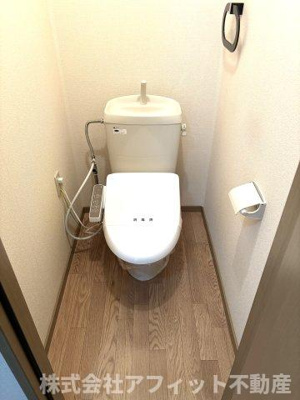 【トイレ】 | ウィンディア手城　A棟 | 温水洗浄暖房便座　※写真はイメージです