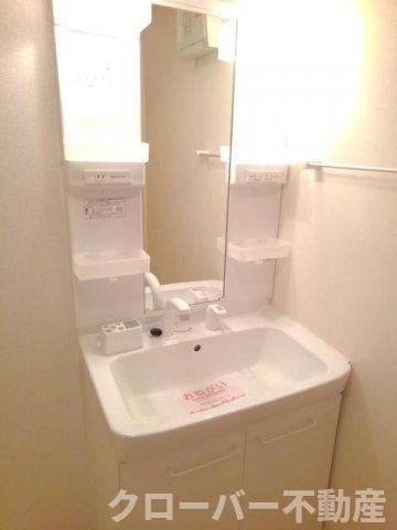 カーサ・ブランドール　Ａの洗面所