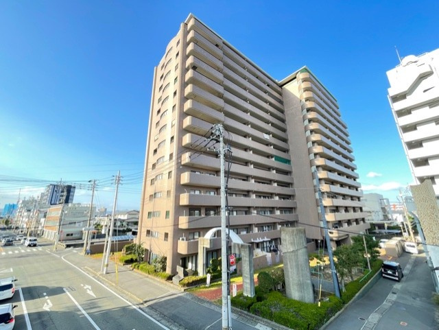 朝日プラザフロンテージ助任橋の外観