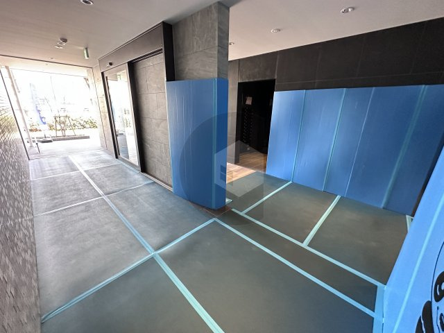 ラックフィールドのロビー