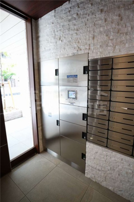 【その他共用部分】 | スプランディットキャトル | 宅配BOXがあります