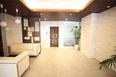 【ロビー】 | スプランディットキャトル | 落ち着いたロビーです