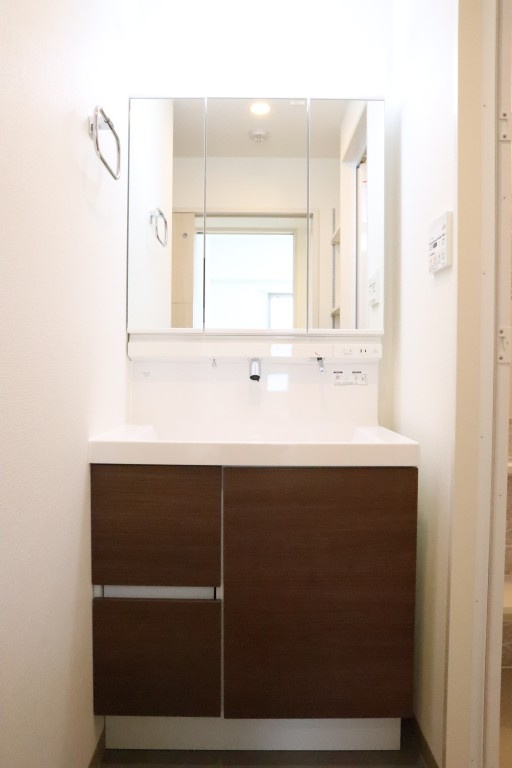 ダイレ・エヌの独立洗面台|ダイレ・エヌ　独立洗面台