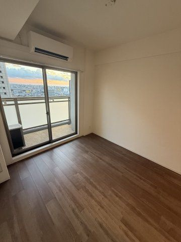 エスリードレジデンス大阪天王寺の洋室