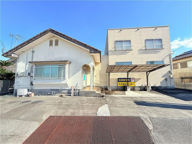 黒木町桑原店舗付き住宅