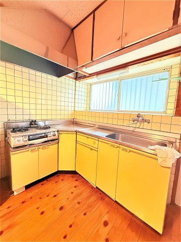 黒木町桑原店舗付き住宅のキッチン