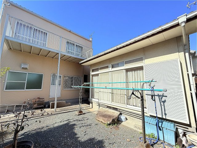 黒木町桑原店舗付き住宅の外観