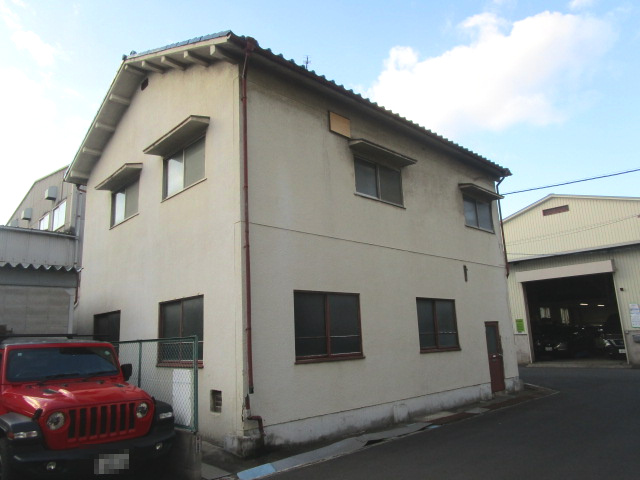 八尾市竹渕３丁目の倉庫
