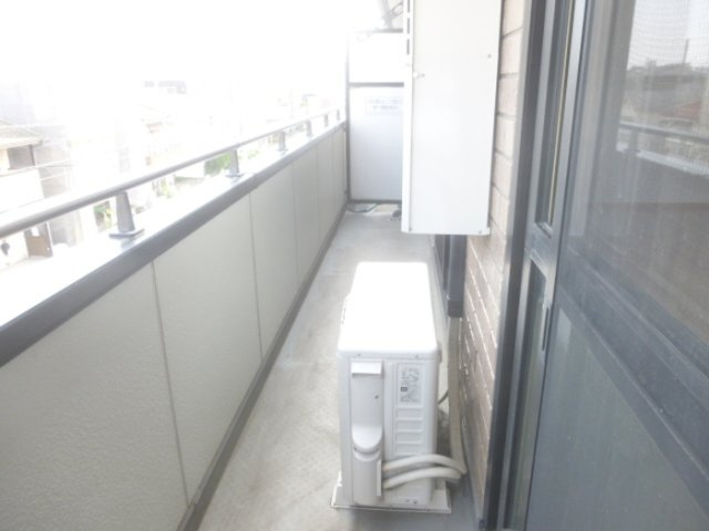 イン　クローバーのバルコニー