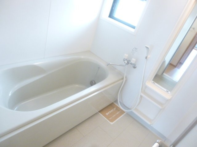 イン　クローバーの浴室