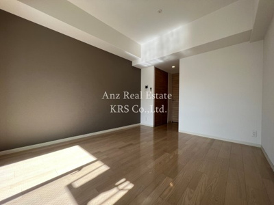 【洋室】 | プランドール江戸堀レジデンス | エアコン付きで、住んだその日から快適にお過ごしいただけます♪