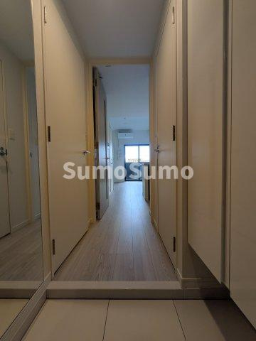 エンクレスト天神南PUREの居間・リビング