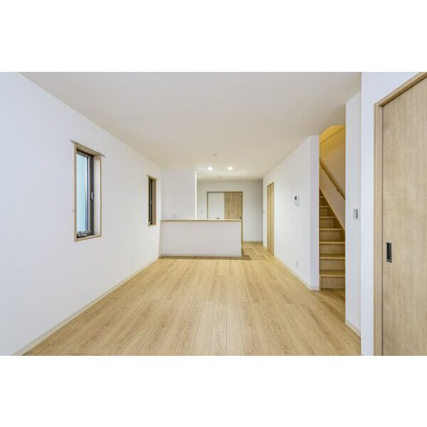 クーボライト共和町　　刈谷市近郊の賃貸ならクラスホーム刈谷店の居間・リビング