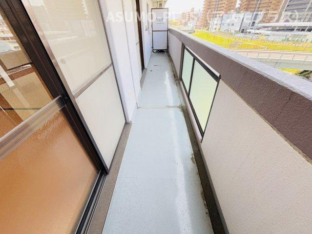 リバーサイド三和のバルコニー|別号数タイプ