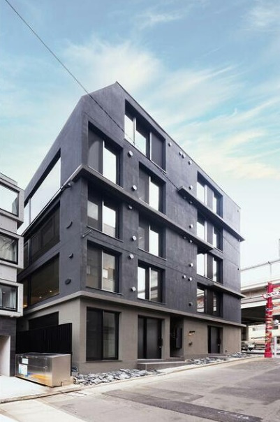 trias127 (トリアス127)