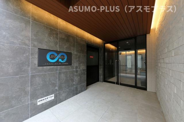 ＬＩＦＥＦＩＥＬＤ　ＪＲ二日市駅前のエントランス|別号数タイプ