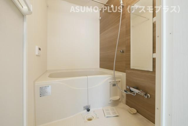 ＬＩＦＥＦＩＥＬＤ　ＪＲ二日市駅前の浴室|別号数タイプ