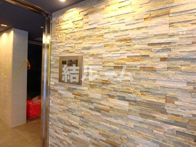 板橋区成増１丁目の賃貸マンションのロビー