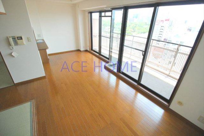 【居間・リビング】 | フロンティアタワー難波EAST