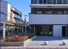大阪市西淀川区歌島１丁目の賃貸マンションのエントランス