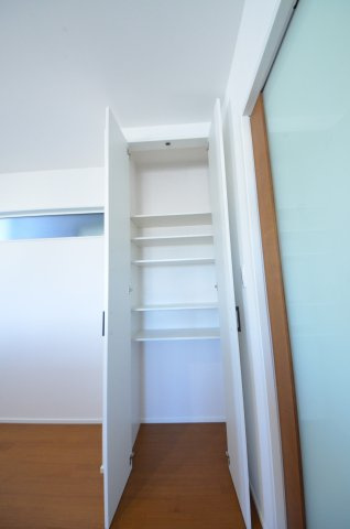 府中町八幡三丁目の収納|キッチンにパントリースペース有