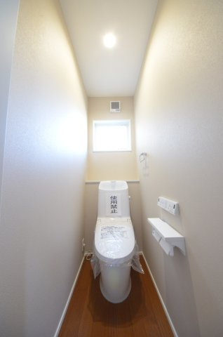 府中町八幡三丁目のトイレ|2階トイレ